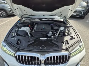 2023 BMW 5 серии с пробегом 87 643 км