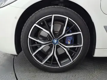 2022 BMW 5 серии с пробегом 30 038 км