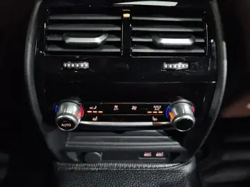 2023 BMW 5 серии с пробегом 44 891 км