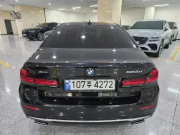 2022 BMW 5 серии с пробегом 44 435 км