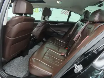 2022 BMW 5 серии с пробегом 44 435 км
