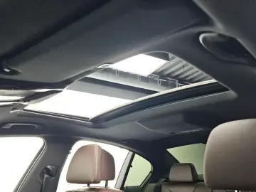 2022 BMW 5 серии с пробегом 24 903 км