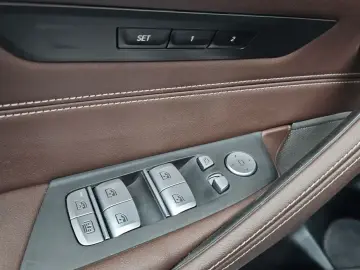 2022 BMW 5 серии с пробегом 24 903 км