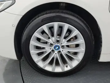2022 BMW 5 серии с пробегом 66 232 км