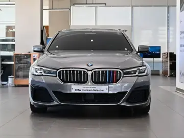 2022 BMW 5 серии с пробегом 117 788 км