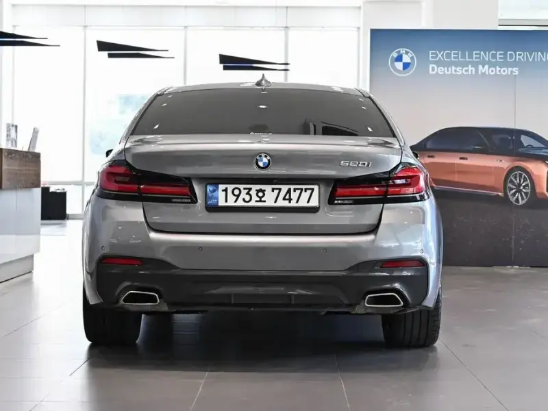 2022 BMW 5 серии с пробегом 117 788 км