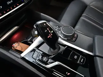 2022 BMW 5 серии с пробегом 117 788 км