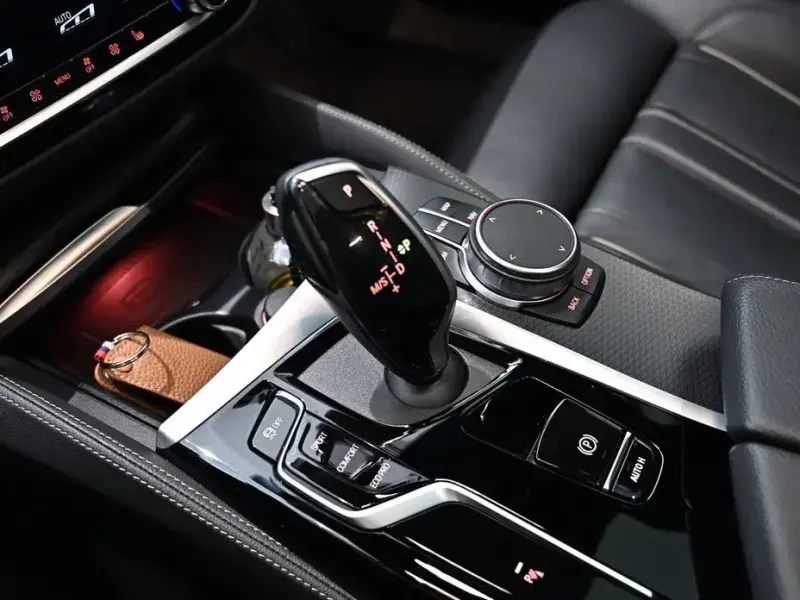 2022 BMW 5 серии с пробегом 117 788 км