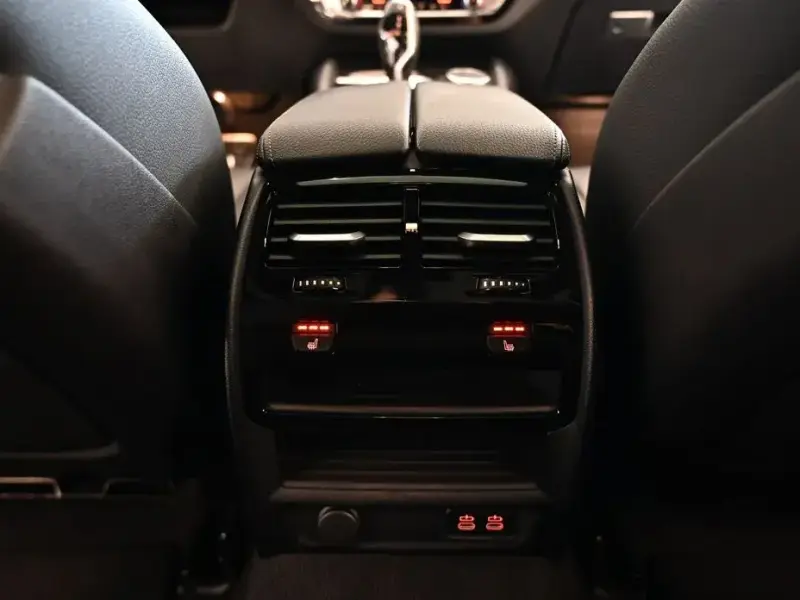 2022 BMW 5 серии с пробегом 117 788 км