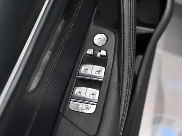 2022 BMW 5 серии с пробегом 117 788 км