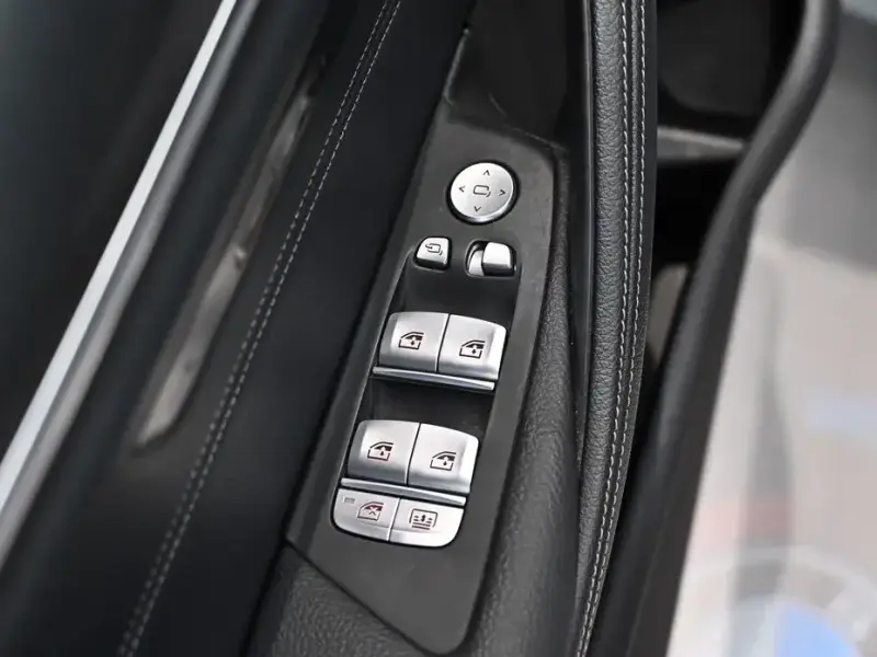 2022 BMW 5 серии с пробегом 117 788 км