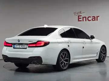 2022 BMW 5 серии с пробегом 58 275 км