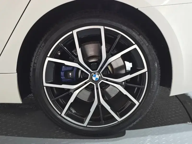 2022 BMW 5 серии с пробегом 58 275 км