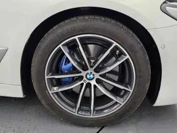 2022 BMW 5 серии с пробегом 47 388 км