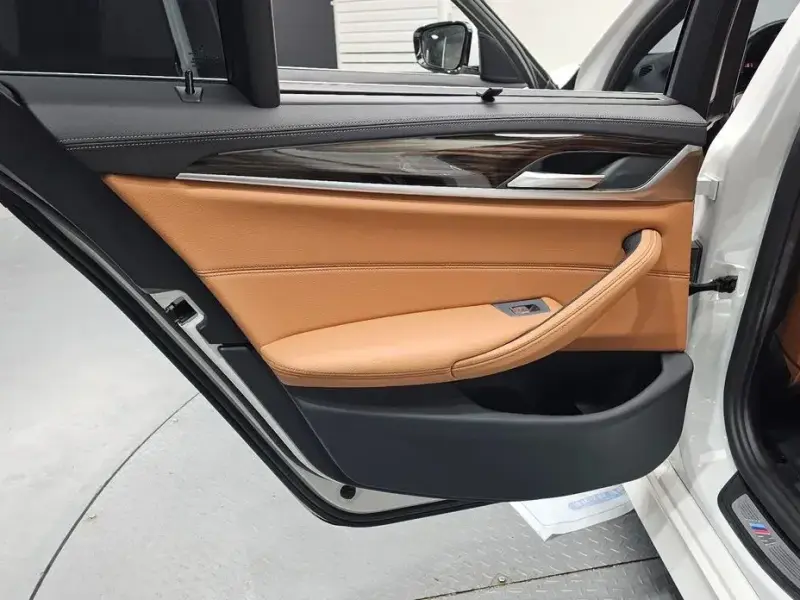 2022 BMW 5 серии с пробегом 47 388 км
