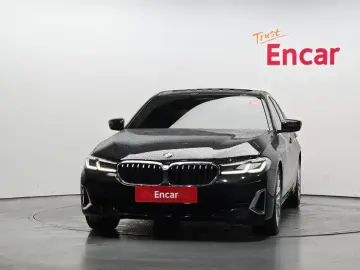 2022 BMW 5 серии с пробегом 26 981 км