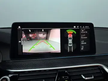 2022 BMW 5 серии с пробегом 50 329 км