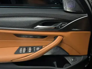 2022 BMW 5 серии с пробегом 50 329 км