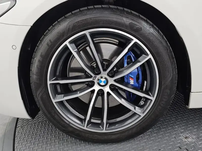 2022 BMW 5 серии с пробегом 37 294 км