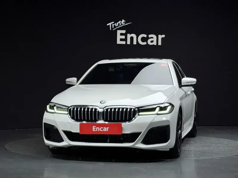2022 BMW 5 серии с пробегом 95 924 км