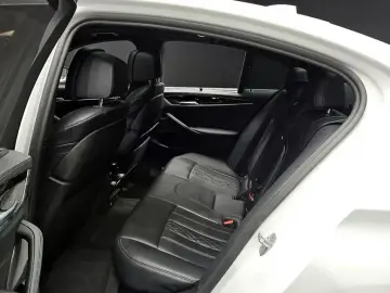 2022 BMW 5 серии с пробегом 95 924 км
