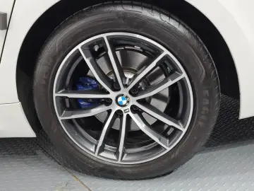 2022 BMW 5 серии с пробегом 37 294 км