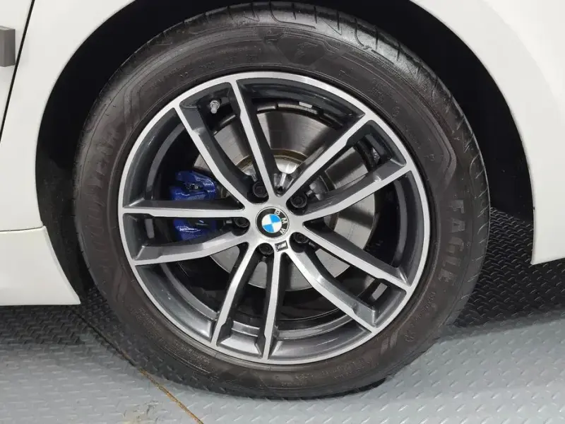 2022 BMW 5 серии с пробегом 37 294 км