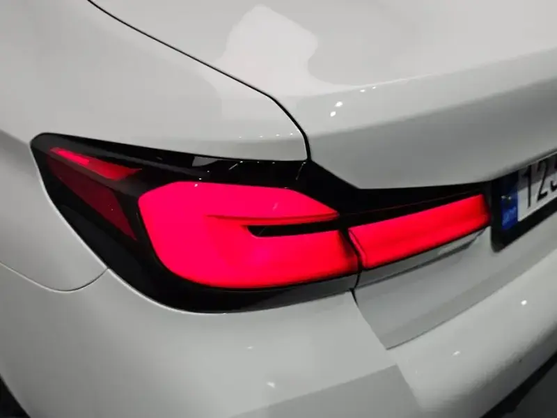 2022 BMW 5 серии с пробегом 37 294 км