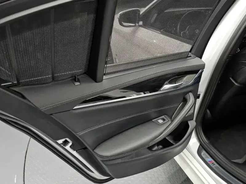 2022 BMW 5 серии с пробегом 95 924 км