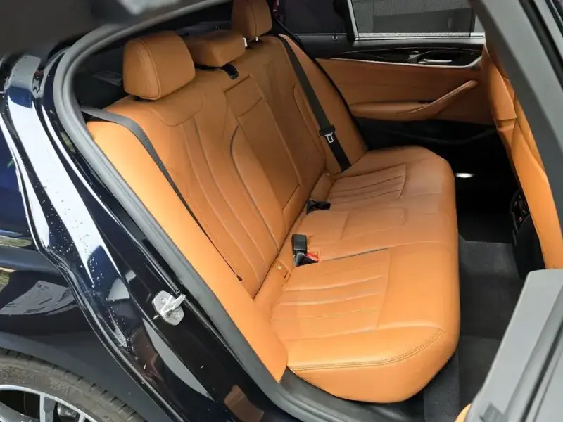 2022 BMW 5 серии с пробегом 57 279 км