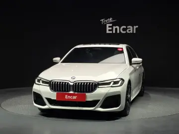 2022 BMW 5 серии с пробегом 27 096 км