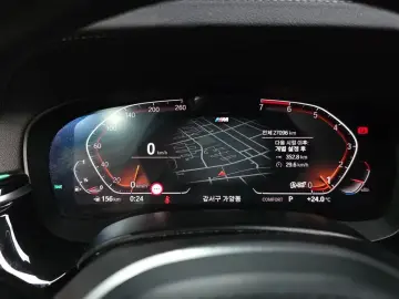 2022 BMW 5 серии с пробегом 27 096 км