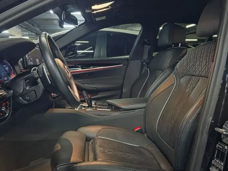 2022 BMW 5 серии с пробегом 18 800 км