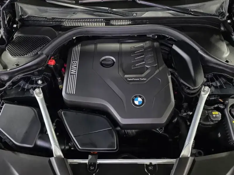 2022 BMW 5 серии с пробегом 18 800 км