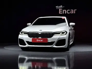 2022 BMW 5 серии с пробегом 53 146 км