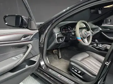 2022 BMW 5 серии с пробегом 54 679 км
