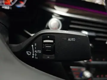 2022 BMW 5 серии с пробегом 53 146 км