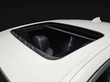 2022 BMW 5 серии с пробегом 53 146 км