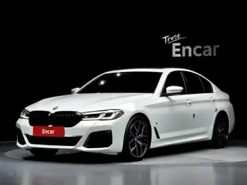 2022 BMW 5 серии с пробегом 44 056 км