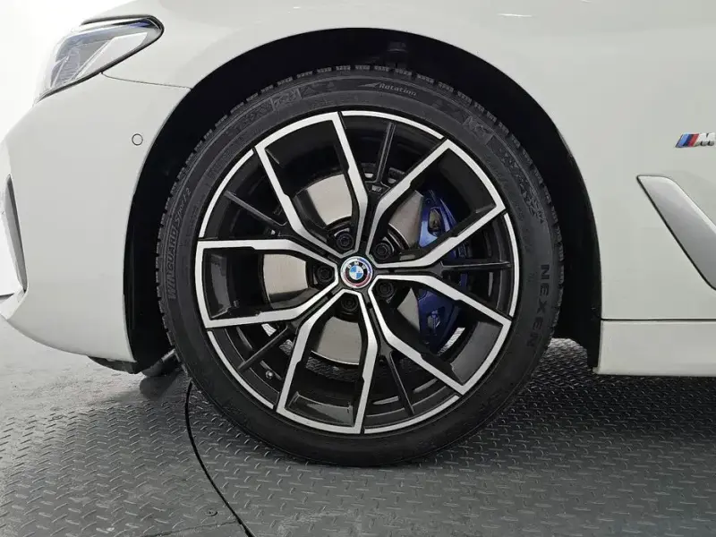 2022 BMW 5 серии с пробегом 35 365 км