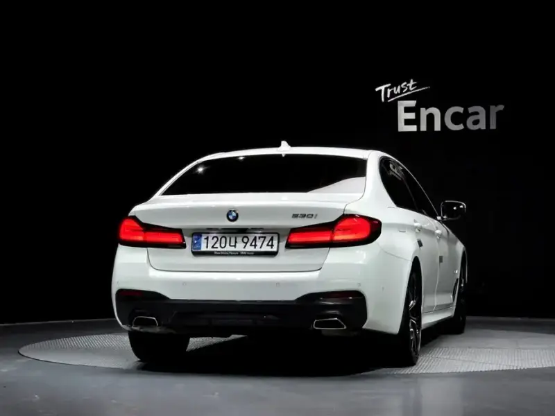 2022 BMW 5 серии с пробегом 44 056 км