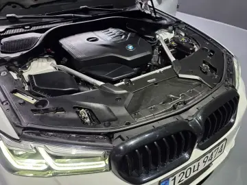 2022 BMW 5 серии с пробегом 44 056 км