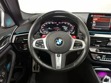 2022 BMW 5 серии с пробегом 35 365 км