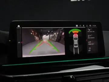 2022 BMW 5 серии с пробегом 44 056 км