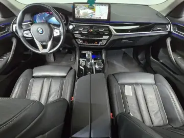 2022 BMW 5 серии с пробегом 88 435 км