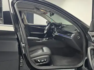 2022 BMW 5 серии с пробегом 88 435 км