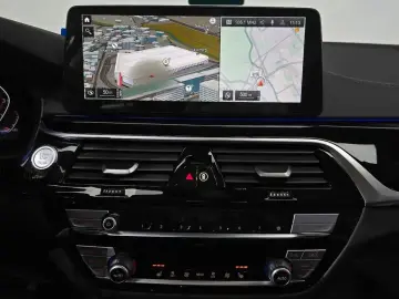 2022 BMW 5 серии с пробегом 88 435 км
