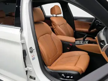 2022 BMW 5 серии с пробегом 46 214 км