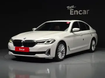 2022 BMW 5 серии с пробегом 118 716 км