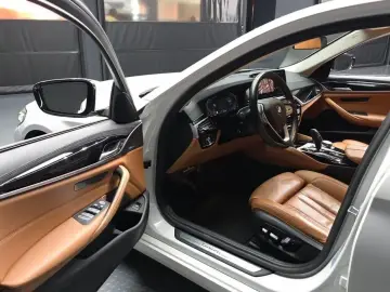 2022 BMW 5 серии с пробегом 118 716 км